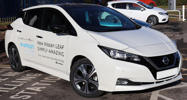 NISSAN LEAF